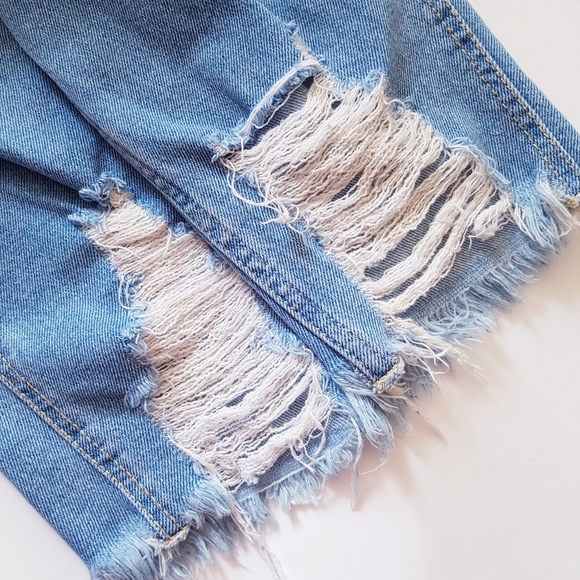 HOLLISTER Blue High-Waist Distressed Jeans - Picture 5 of 12